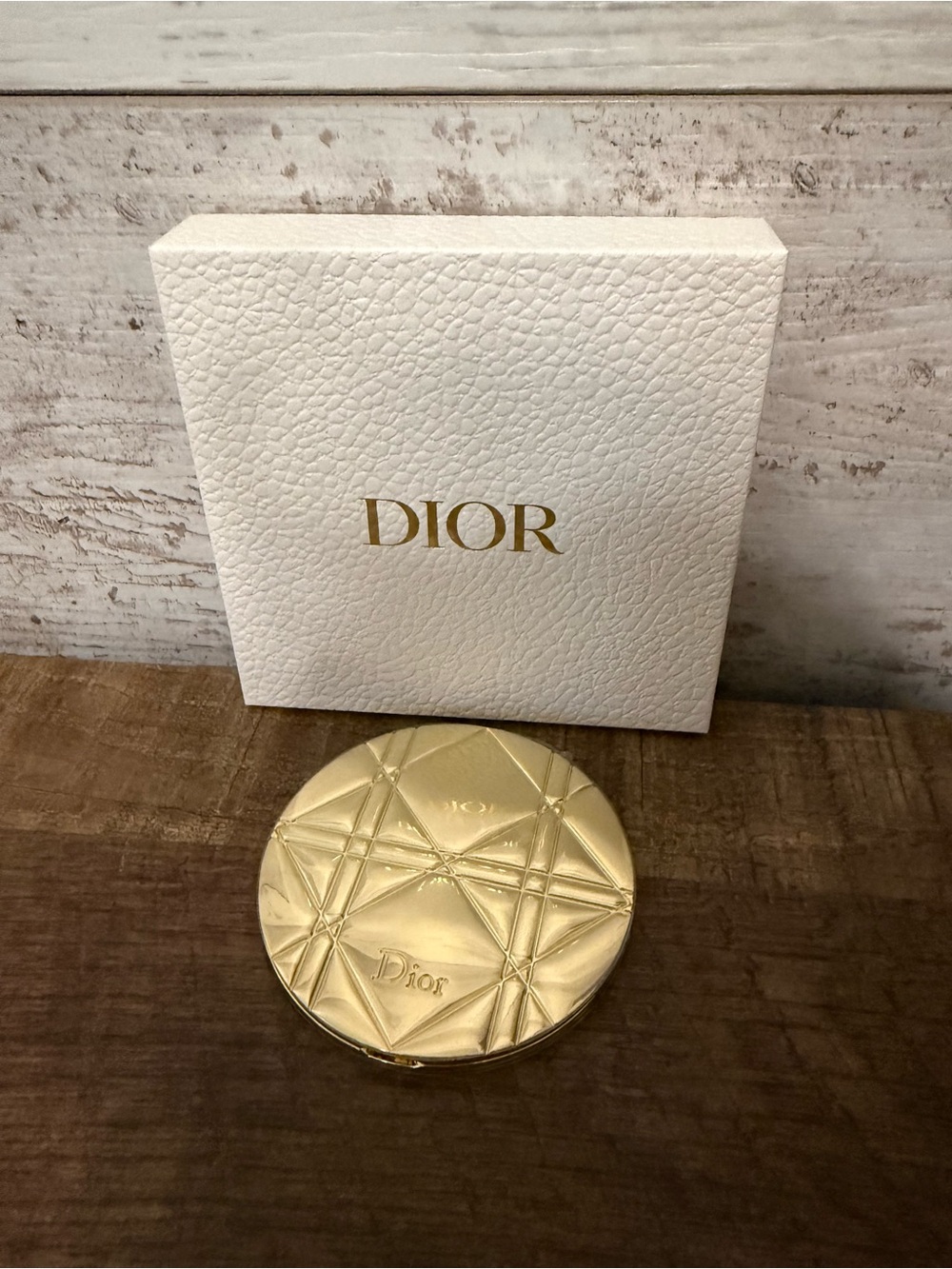 Dior beauty golden heavy duty Compact Mirror